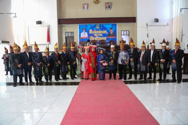 Dirgahayu pematangsiantar ke-153 tahun, kota majemuk perkuat toleransi dan kearifan lokal Dirgahayu pematangsiantar: memperingati hari jadi pematangsiantar ke-153, serukan semangat perjuangan raja sang naualuh.