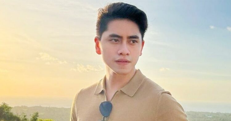 Terjerat isu perjodohan, ini klarifikasi kedekatan athalla naufal dan fuji Meski isu kedekatan antara athalla naufal dan fuji menjadi pembicaraan hangat, kenyataannya, kedua keluarga tampaknya tengah merencanakan sebuah kolaborasi di youtube. Venna melinda buka suara soal hubungannya dengan h. Faisal dan rencana kedua keluarga.