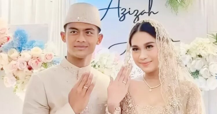 Kemesraan azizah salsha dan pratama arhan, panggilan sayang pasca pernikahan terungkap Selintas tentang kisah asmara yang kini jadi sorotan; setelah mengikat janji suci di masjid indonesia tokyo, azizah salsha dan pratama arhan membagikan sisi romantis mereka lewat panggilan sayang yang penuh cinta.