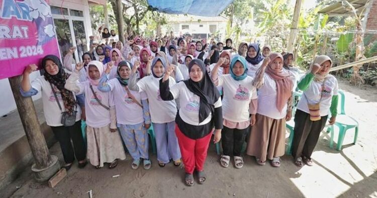 Gelombang dukungan untuk ganjar pranowo di pilpres 2024 datang dari pesisir Gelombang dukungan untuk ganjar pranowo di pilpres 2024 datang dari pesisir