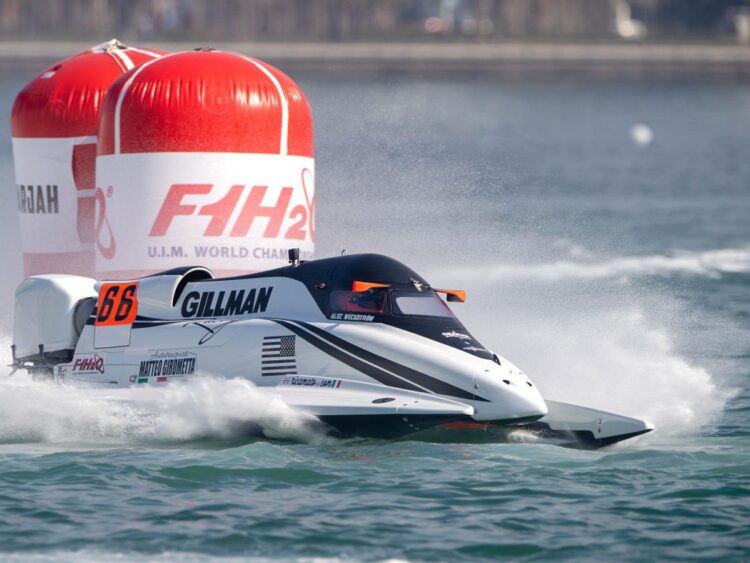 F1 powerboat