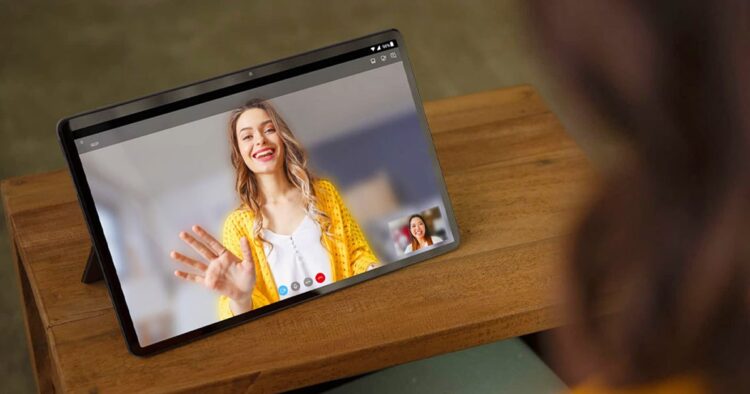 Lenovo tab m11: performa maksimal, harga minimal! Lenovo tab m11, tablet kelas atas dengan harga kelas menengah! Nikmati layar cemerlang, fotografi superior, dan performa maksimal dalam genggamanmu.