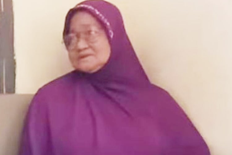 Nenek Saniah