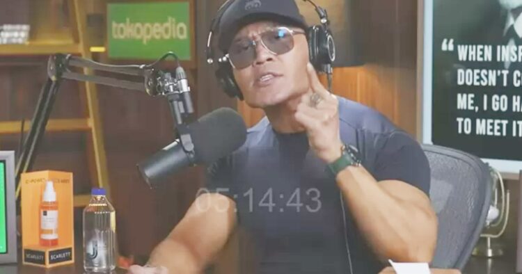 Deddy corbuzier memberikan tanggapan tajam melalui video di akun instagramnya. Ia menyoroti tanggung jawab moral anggota dpr.