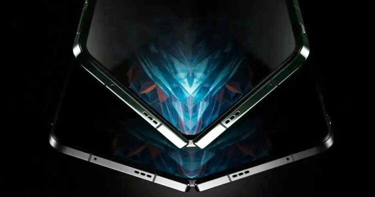 Oneplus open, ponsel lipat rebrand oppo find n3 Oneplus open dikabarkan sebagai rebranding oppo find n3. Keduanya menjanjikan spesifikasi kelas atas di segmen ponsel lipat.