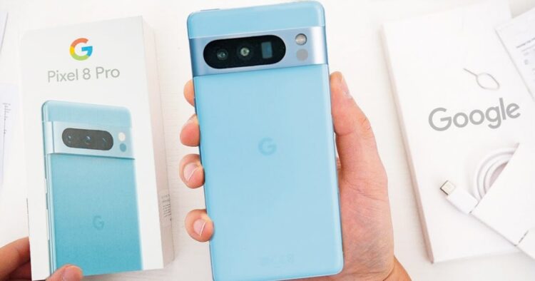 Google siap meluncurkan pixel 8 dan pixel 8 pro! Siapkan dirimu untuk inovasi ponsel terbaru dengan teknologi layar dan kamera yang lebih canggih.