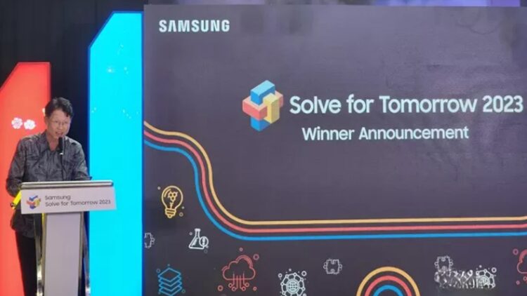 Dalam ajang samsung solve for tomorrow, generasi muda indonesia memukau dengan inovasi yang menyasar tantangan pendidikan dan lingkungan. Dari konversi biomassa menjadi energi hingga solusi cerdas untuk polusi udara kota, potensi luar biasa generasi penerus bangsa ini menginspirasi perubahan nyata di komunitasnya.