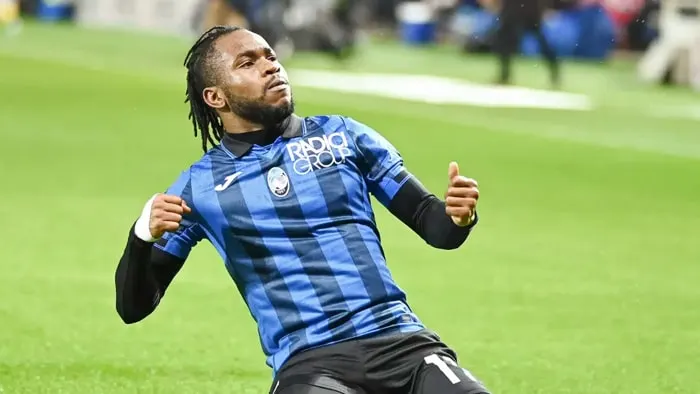 Profil ademola lookman: winger lincah andalan timnas nigeria Profil ademola lookman, winger lincah yang kini jadi bintang atalanta dan andalan timnas nigeria. Simak perjalanan karier dan prestasinya.