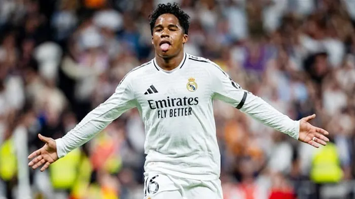 Endrick belum juga debut di Real Madrid. Manchester United dan sejumlah klub Premier League siap memanfaatkan situasi bintang muda Brasil itu.