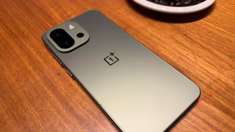 Ketika oneplus 13s hadir membawa sentuhan kecerdasan buatan