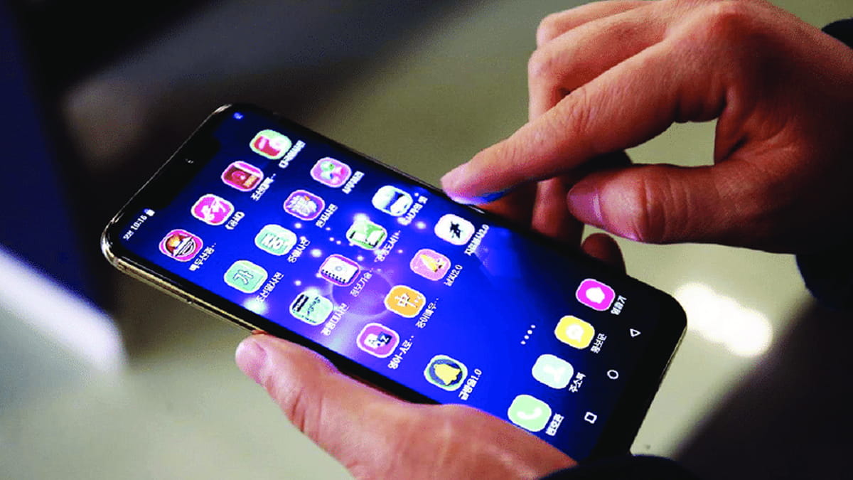 Cerita dari balik layar ponsel warga korea utara